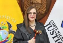 Daniella Camacho y Maritza Romero, las mejores puntuadas del concurso para Fiscal, fueron descalificadas